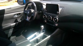 2021 Nissan Sentra SV CVT