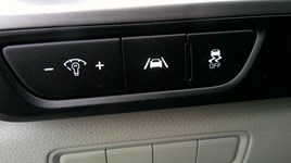 2022 Kia Carnival LX FWD