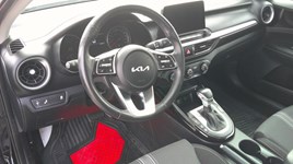 2022 Kia Forte EX IVT