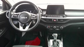 2022 Kia Forte EX IVT
