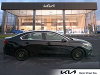 2022 Kia Forte EX IVT