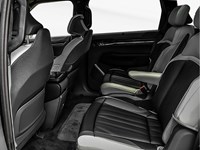 2026 Kia EV9 Land w/GT-Line Package AWD