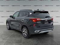 2022 Kia Seltos SX Turbo AWD w/Black Interior