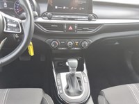 2024 Kia Forte EX IVT