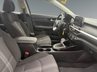 2024 Kia Forte EX IVT