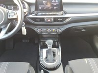 2022 Kia Forte EX IVT