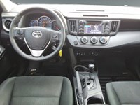 2016 Toyota RAV4 FWD 4dr LE