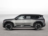 2026 Kia EV9 Land w/Plus Package AWD
