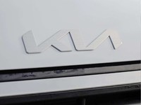 2026 Kia K4 LX FWD