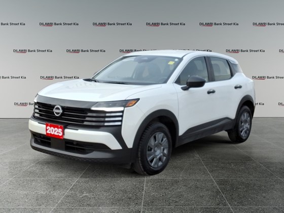 2025 Nissan Kicks S