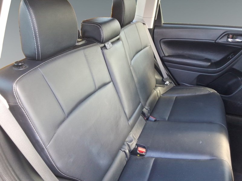 2017 Subaru Forester 5dr Wgn CVT 2.5i Limited w/Tech Pkg