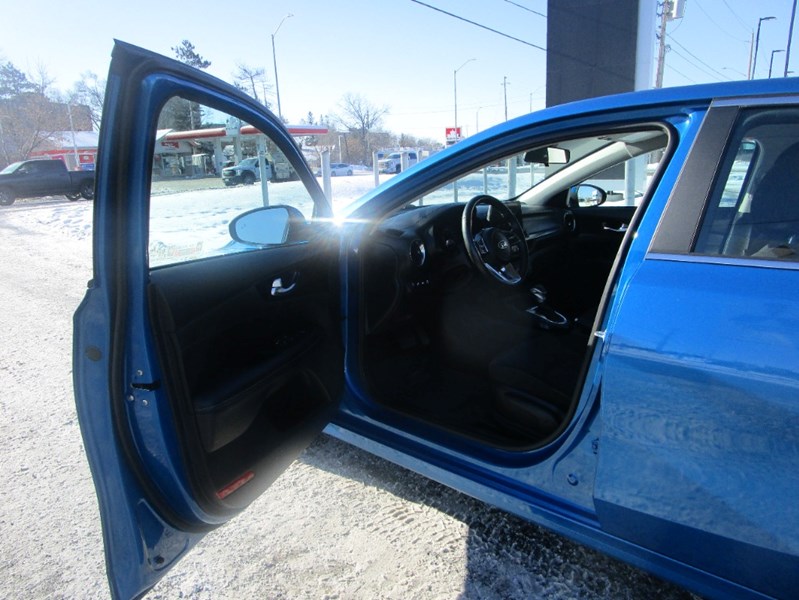2021 Kia Forte EX IVT