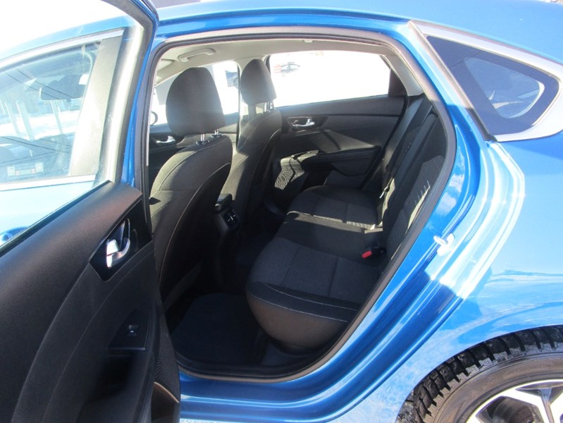 2021 Kia Forte EX IVT