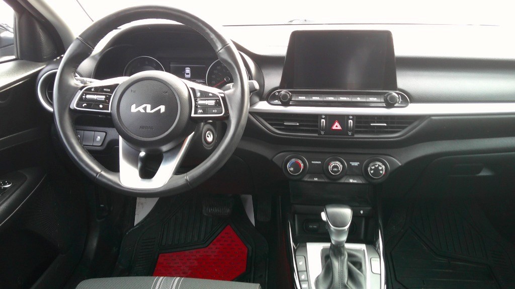 2022 Kia Forte EX IVT