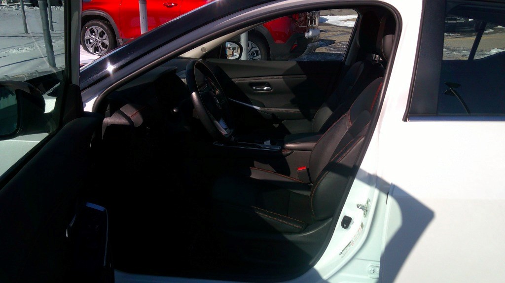 2022 Nissan Sentra SR CVT