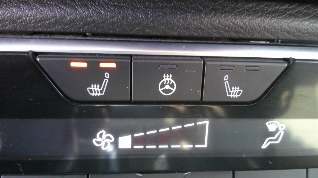 2022 Nissan Sentra SR CVT
