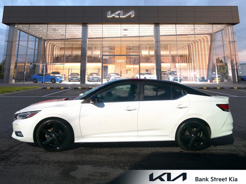 2022 Nissan Sentra SR CVT