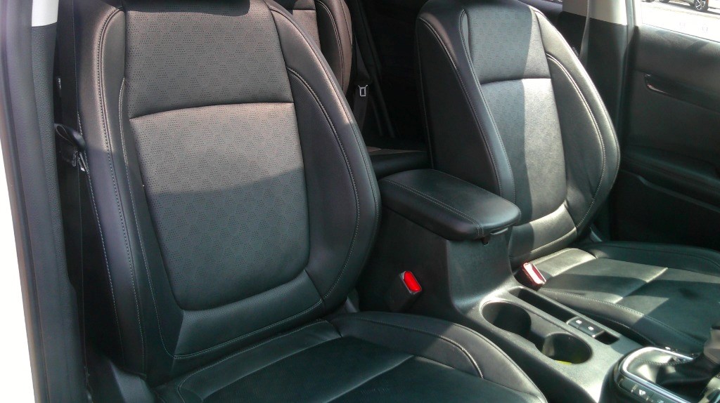 2023 Kia Seltos EX Premium AWD