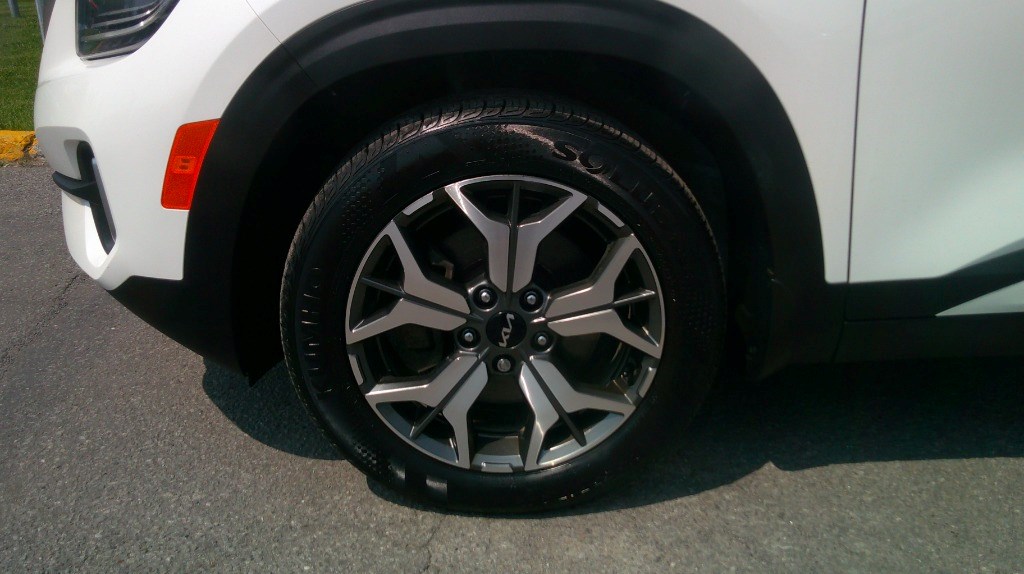 2023 Kia Seltos EX Premium AWD