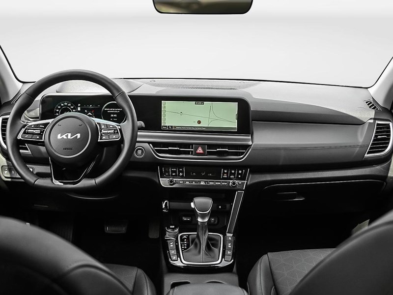 2026 Kia Seltos SX AWD w/Brown Interior