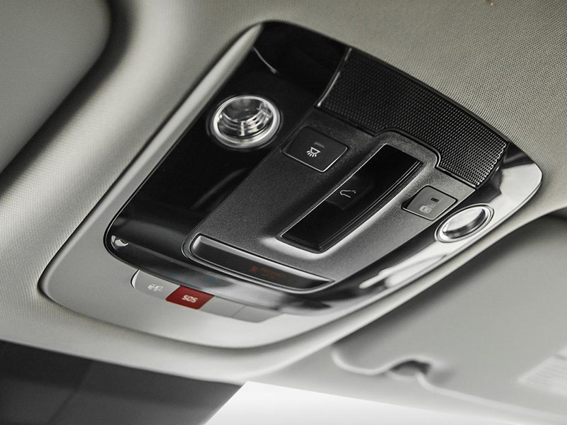 2026 Kia Seltos SX AWD w/Brown Interior