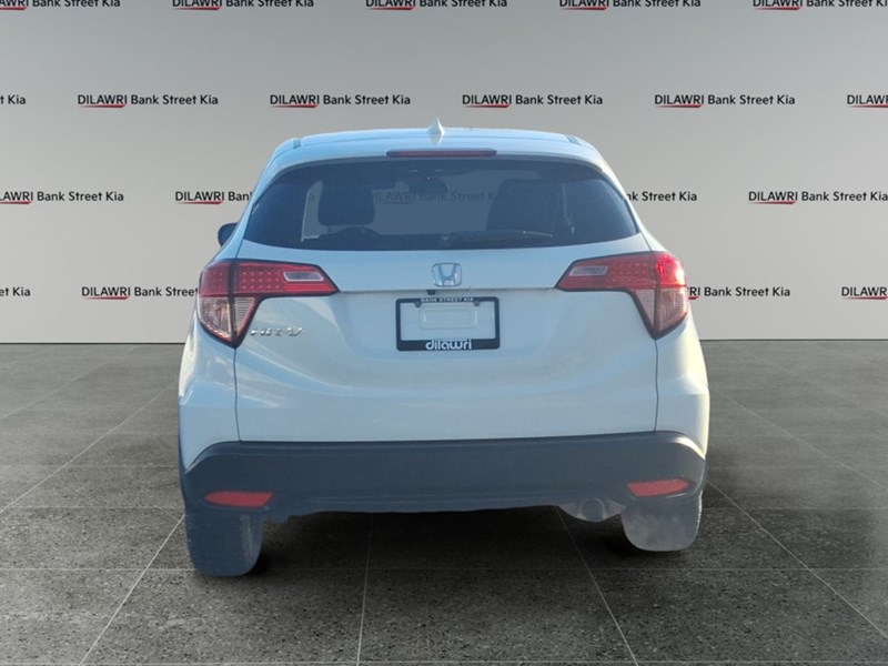 2017 Honda HR-V 2WD 4dr CVT EX