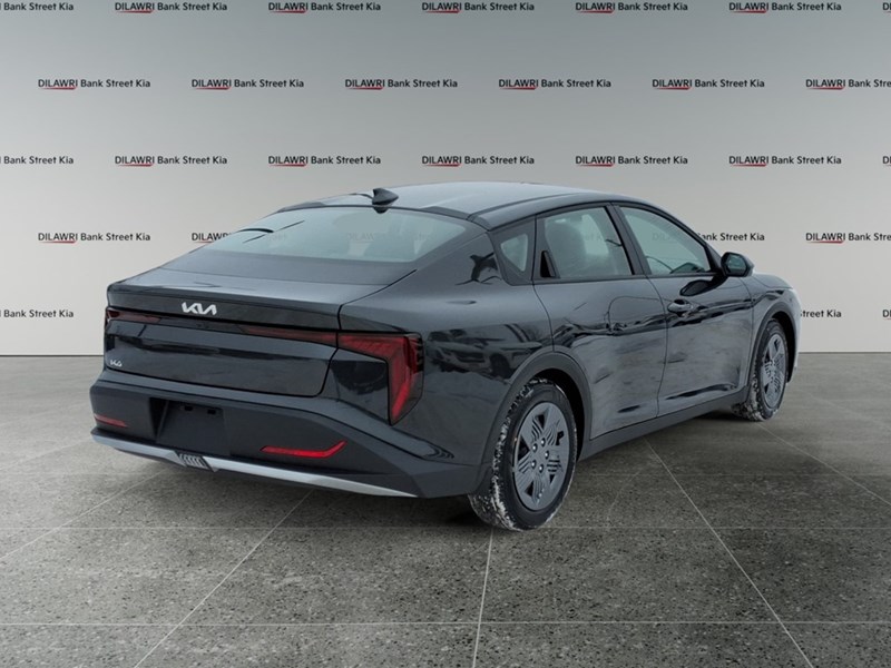 2025 Kia K4 LX FWD