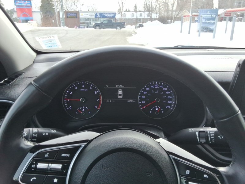 2024 Kia Forte EX IVT