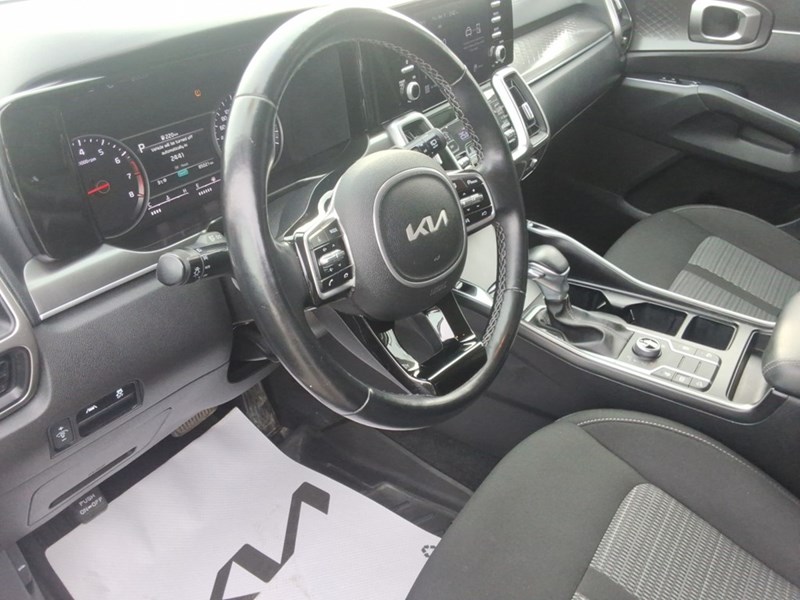 2022 Kia Sorento LX Premium AWD