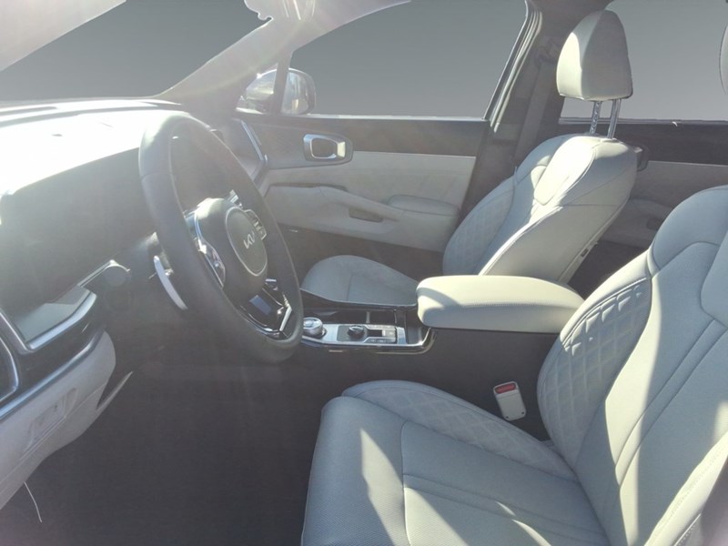 2025 Kia Sorento HEV SX AWD