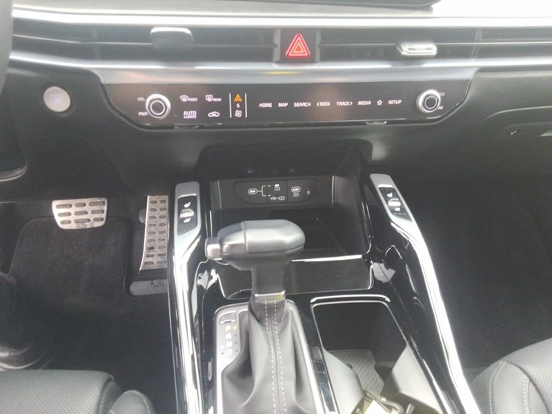 2025 Kia Sorento X-Line Limited AWD w/Black Interior