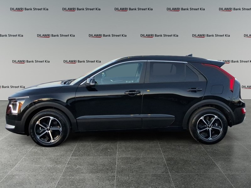 2025 Kia Niro EX FWD