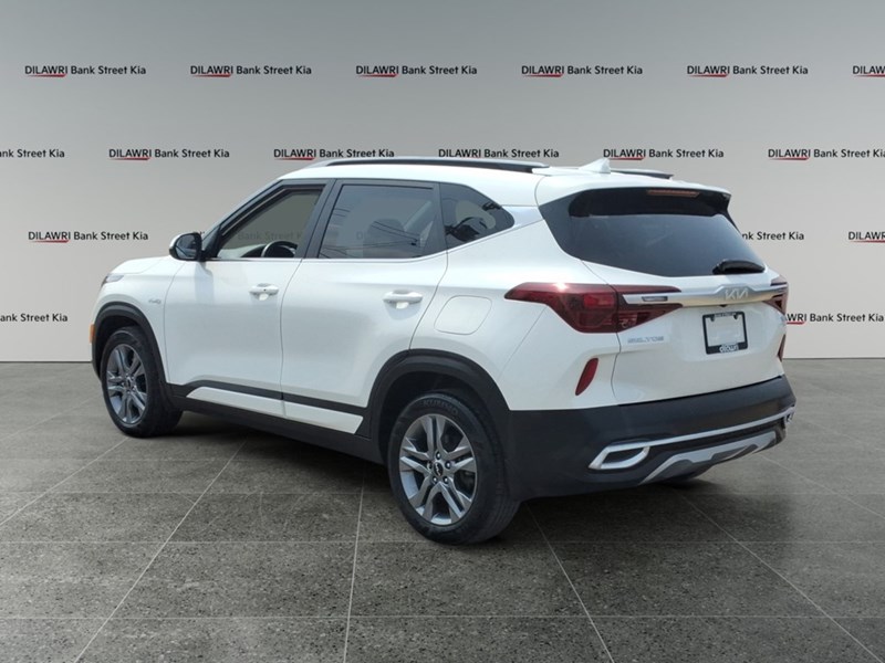 2023 Kia Seltos EX AWD