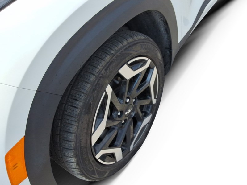 2024 Kia Seltos SX AWD w/Black Interior