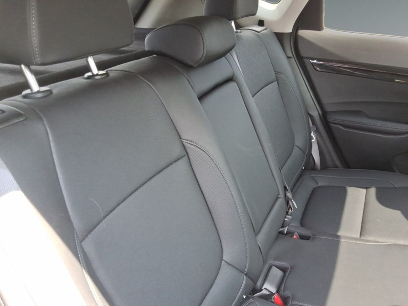 2024 Kia Seltos SX AWD w/Black Interior