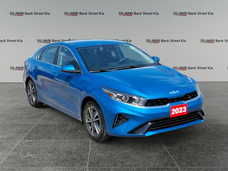 2023 Kia Forte EX IVT