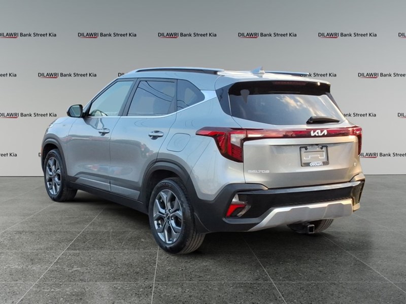 2024 Kia Seltos EX FWD