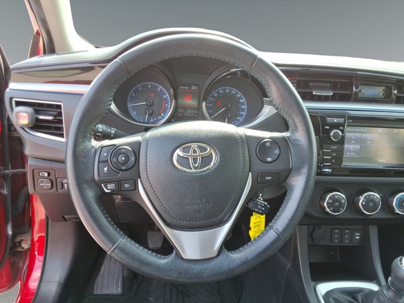 2014 Toyota Corolla 4dr Sdn Man S