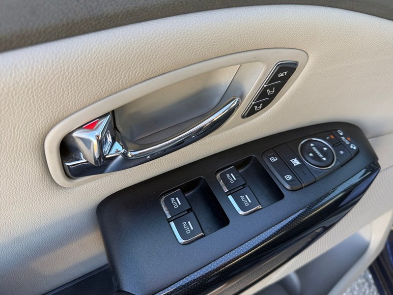 2018 Kia Sedona SX+ FWD