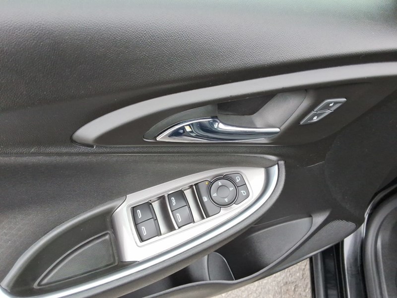 2021 Chevrolet Malibu 4dr Sdn LT