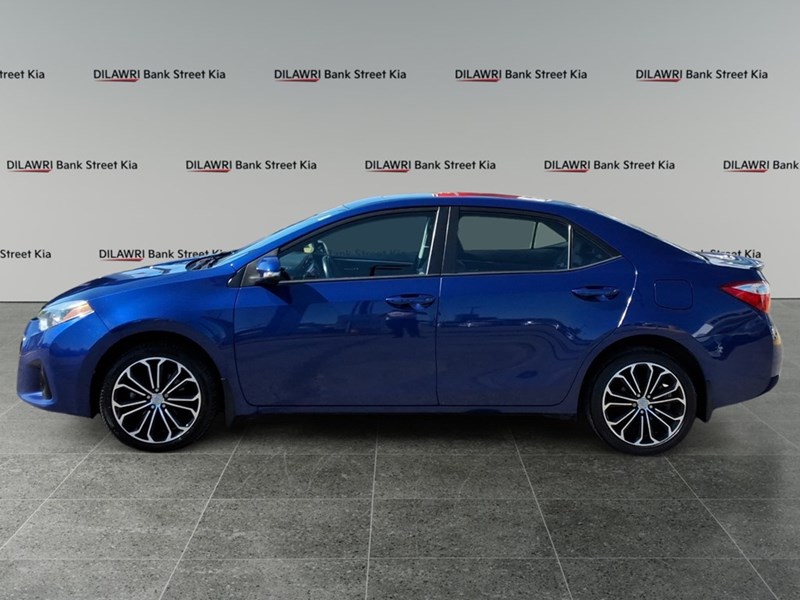 2016 Toyota Corolla 4dr Sdn CVT S