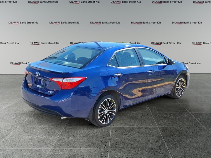 2016 Toyota Corolla 4dr Sdn CVT S