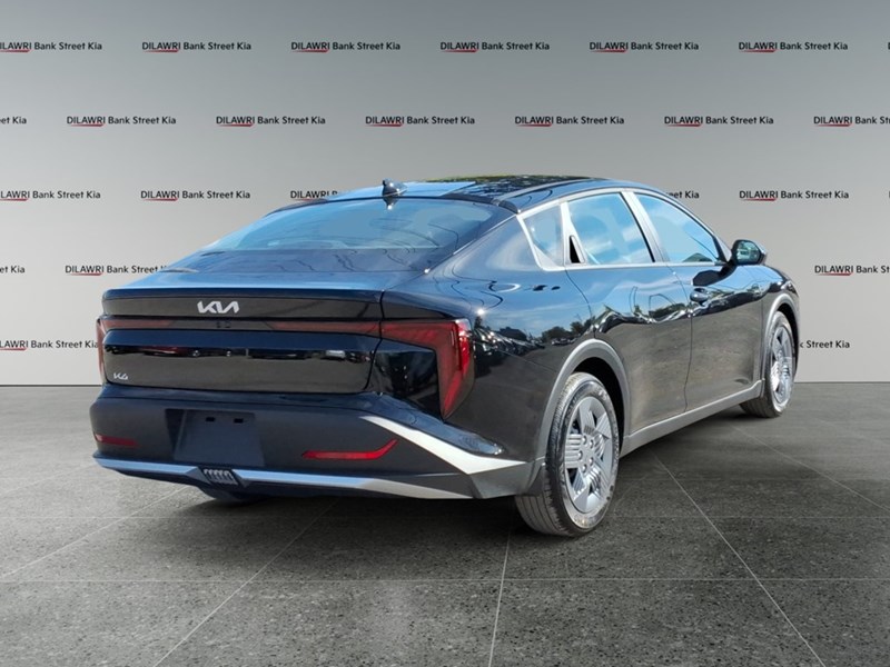 2025 Kia K4 LX FWD