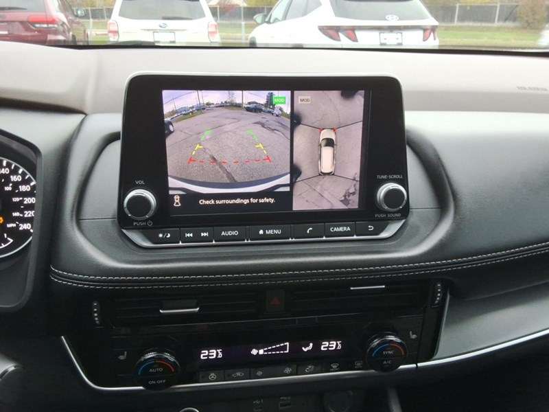 2021 Nissan Rogue FWD SV