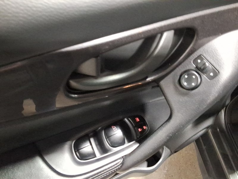 2019 Nissan Rogue FWD S