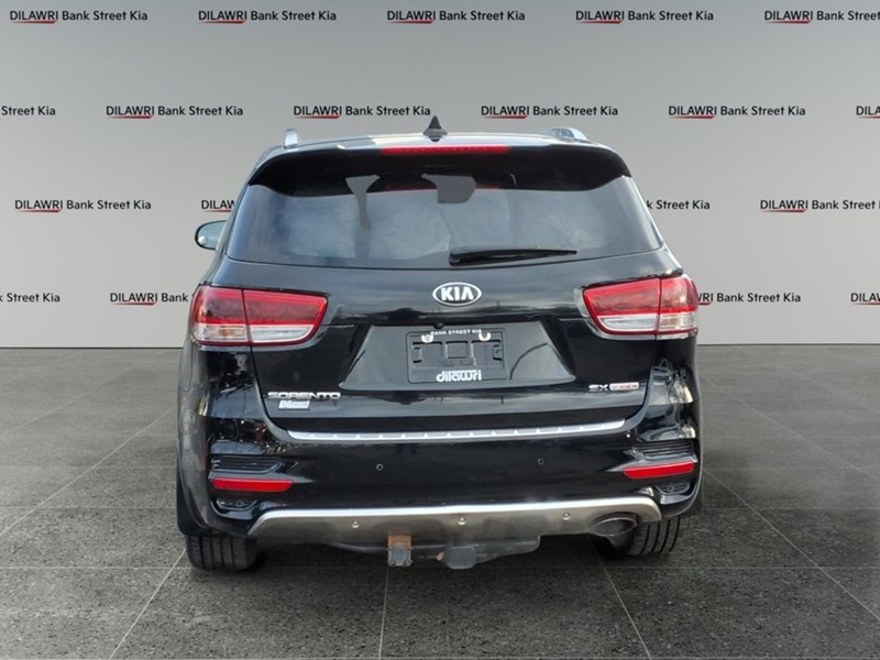 2017 Kia Sorento AWD 4dr SX Turbo