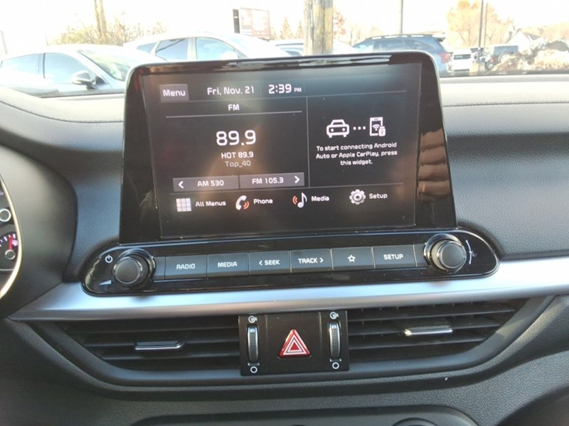 2022 Kia Forte EX IVT