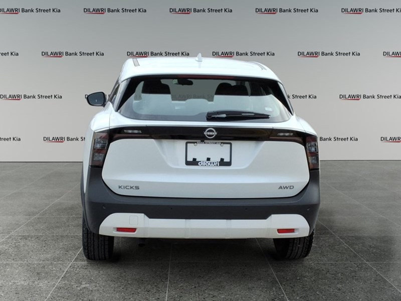 2025 Nissan Kicks S AWD