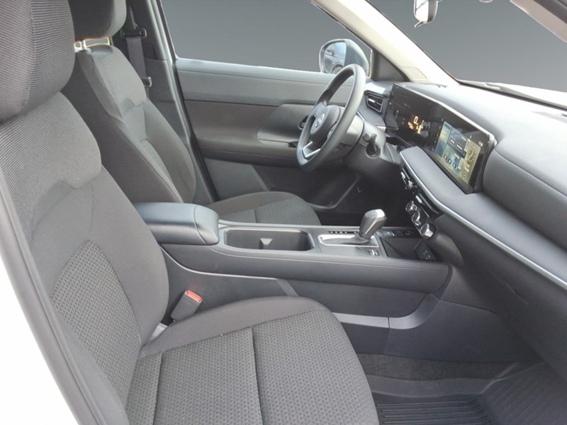 2025 Nissan Kicks S AWD