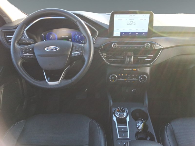 2020 Ford Escape Titanium Hybrid AWD